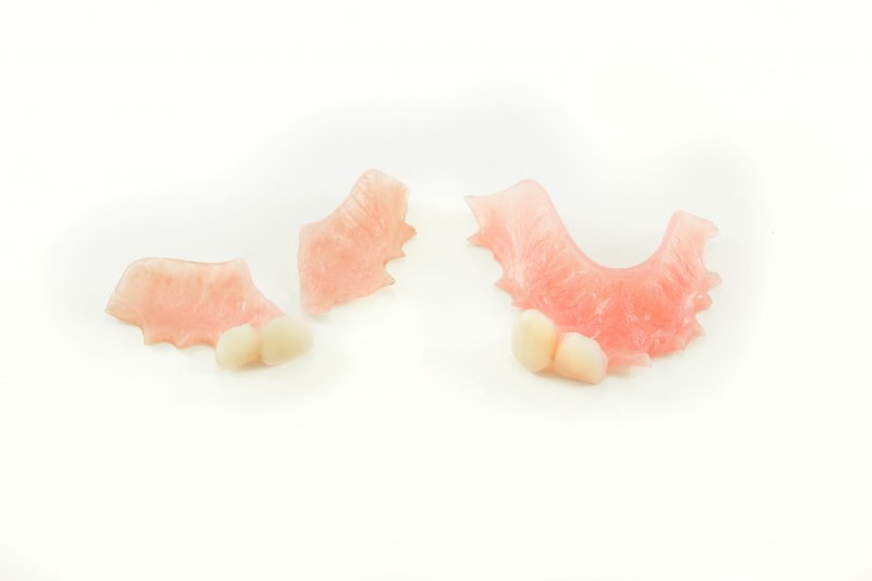 Broken denture